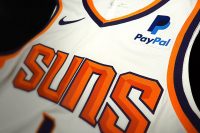 ペイパル、NBAサンズの胸パッチスポンサーに。自社決済サービスも数多く導入