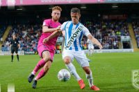 英サッカークラブと胸スポンサー、フェイクユニフォームで話題作りに成功